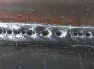 焊缝气孔缺陷 焊缝气孔缺陷