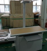 国外客户精心配置：宠物诊所专用兽用拍片床，为爱宠健康保驾护航